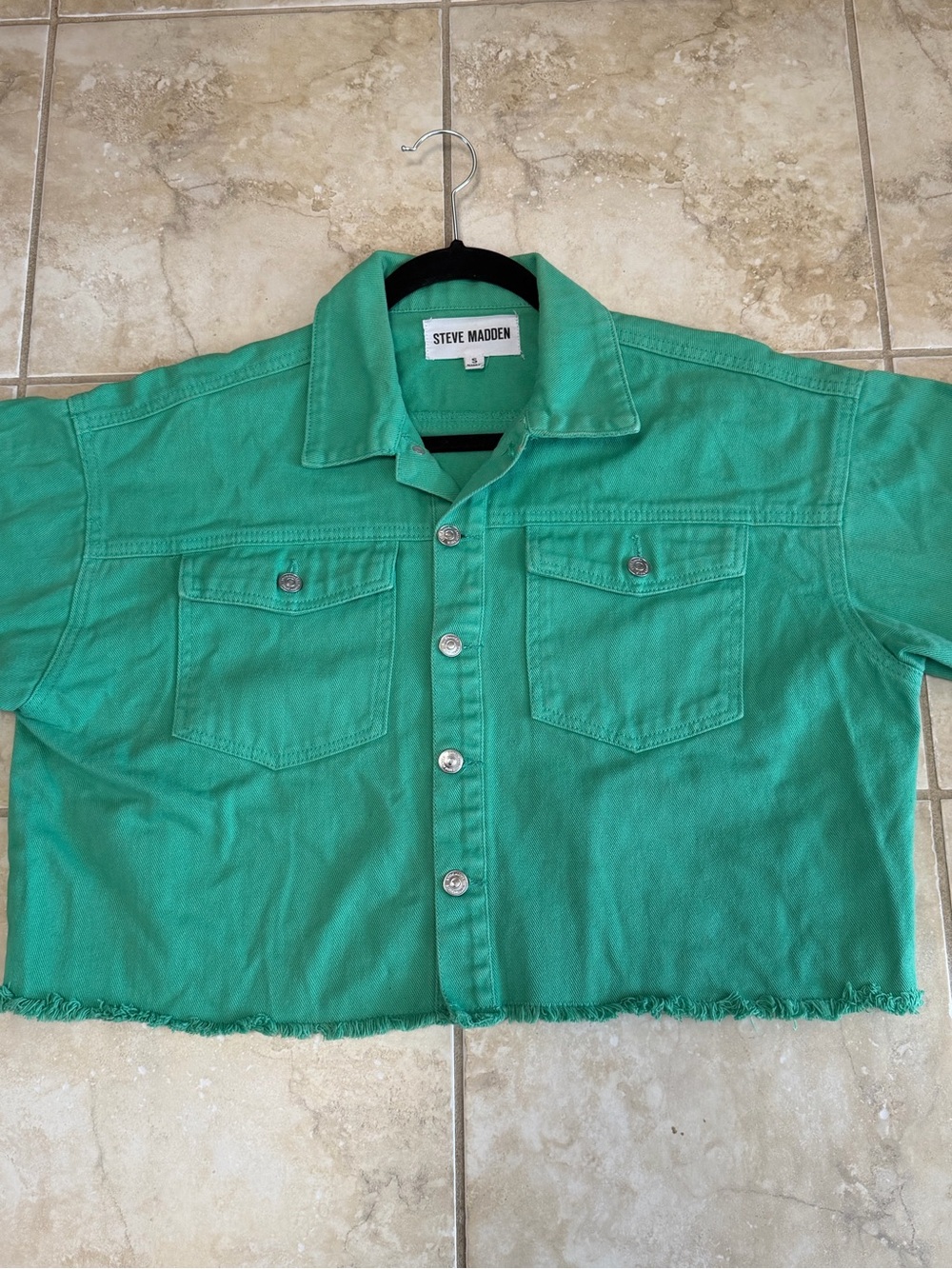 Steve Madden Women’s Small Green Cropped Cotton Jacket Raw Hem Button Front - Picture 8 of 13